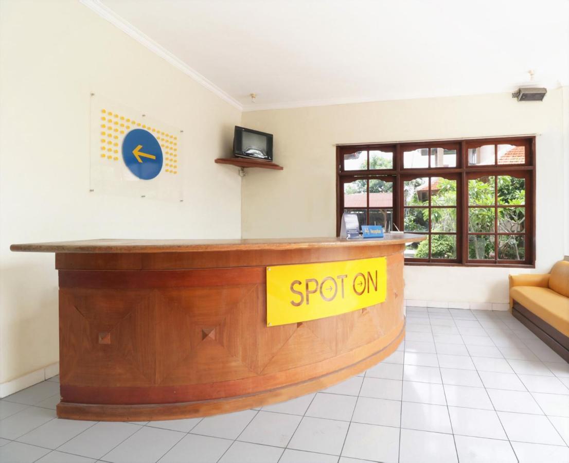 Spot On 2426 Hotel Aget Jaya II Dempassar Exterior foto