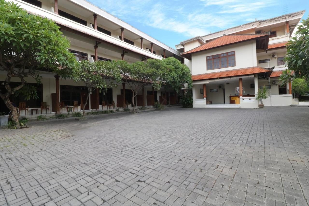 Spot On 2426 Hotel Aget Jaya II Dempassar Exterior foto