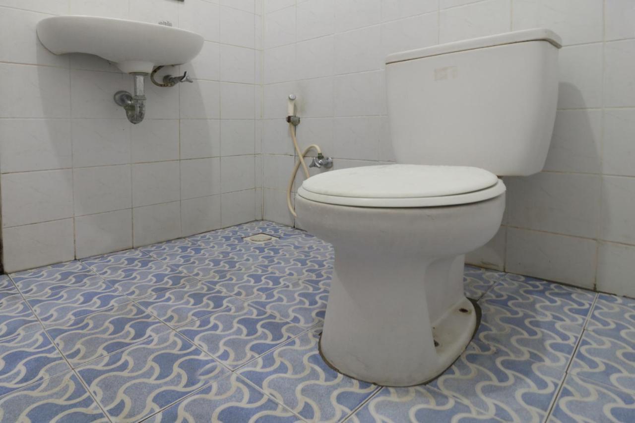 Spot On 2426 Hotel Aget Jaya II Dempassar Exterior foto