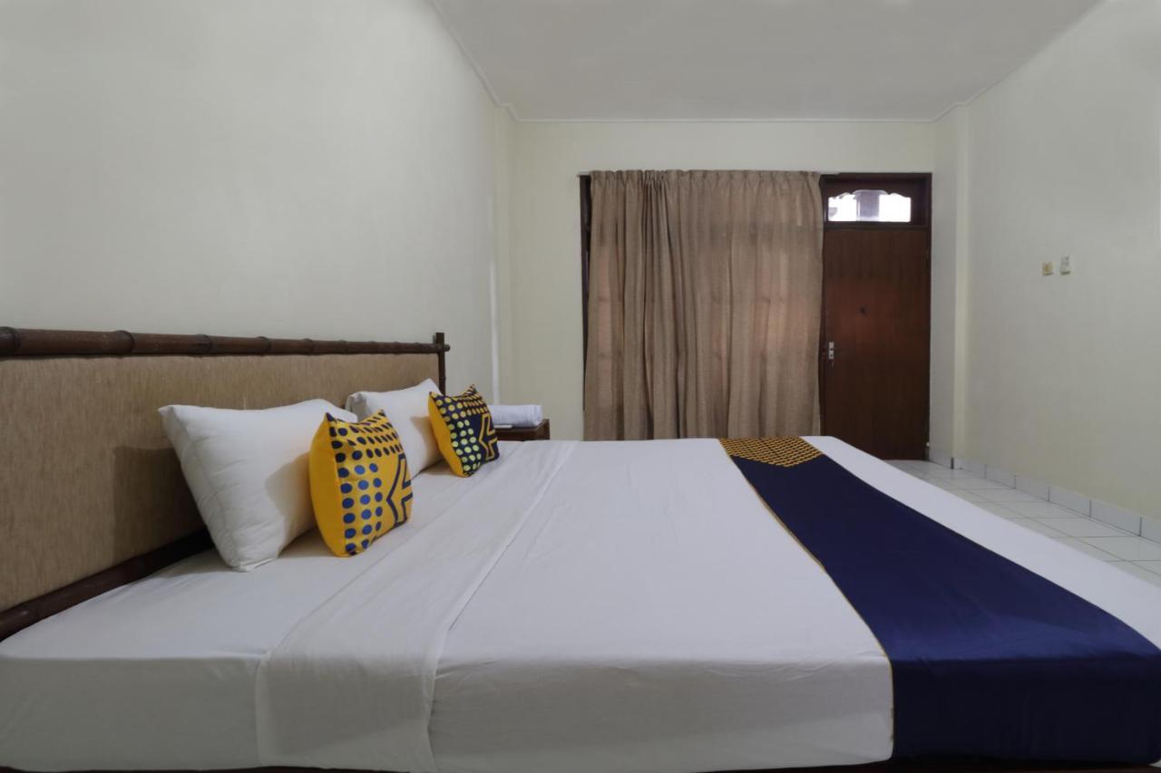 Spot On 2426 Hotel Aget Jaya II Dempassar Exterior foto