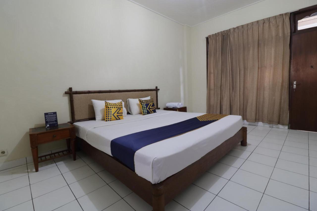 Spot On 2426 Hotel Aget Jaya II Dempassar Exterior foto